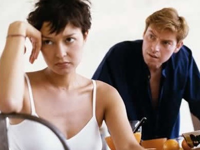 10 hành vi phản cảm của phái nữ - 1 10 hành vi phản cảm của phái nữ - 1