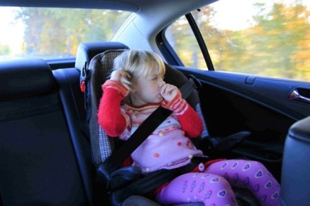 Một số lưu ý về cách sử dụng ghế ô tô cho trẻ  - 3