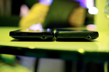 “Anh em” HTC EVO 3D và EVO 4G “đọ dáng” - 9