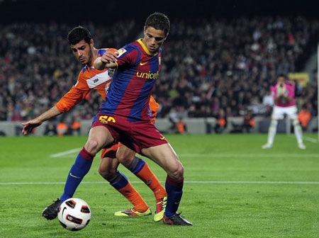 Nhìn lại những tân binh của Barca mùa giải 2010-2011 - 4 Nhìn lại những tân binh của Barca mùa giải 2010-2011 - 4