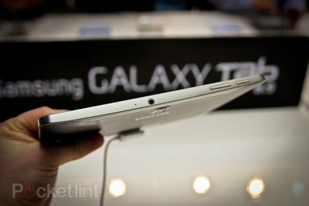 Cảm nhận đầu tiên về Samsung Galaxy Tab 8.9 - 3