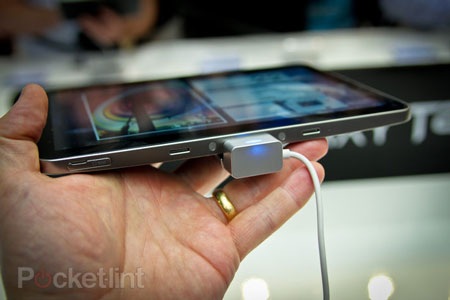 Cảm nhận đầu tiên về Samsung Galaxy Tab 8.9 - 8