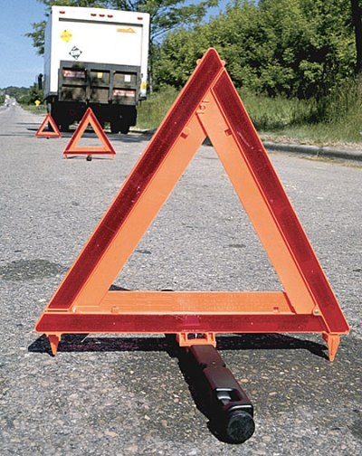 Những việc nên - không nên làm sau sự cố xe hơi - 2 Những việc nên - không nên làm sau sự cố xe hơi - 2