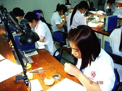 Học nghề để lập nghiệp - một hướng đi thiết thực - 1