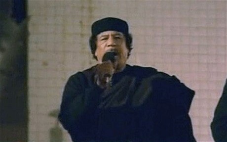 Mỹ: Ông Gadhafi đang tìm hiểu các lựa chọn tị nạn - 1 Mỹ: Ông Gadhafi đang tìm hiểu các lựa chọn tị nạn - 1