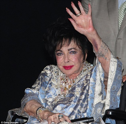 Elizabeth Taylor: Mãi mãi một huyền thoại  - 4
