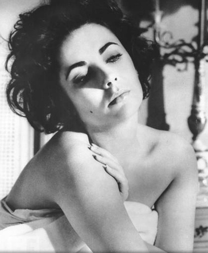 Elizabeth Taylor - biểu tượng của sự gợi cảm - 8 Elizabeth Taylor - biểu tượng của sự gợi cảm - 8