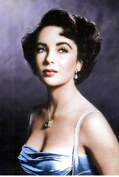 Ngắm nhìn những bức hình đẹp của minh tinh Elizabeth Taylor - 18 Ngắm nhìn những bức hình đẹp của minh tinh Elizabeth Taylor - 18