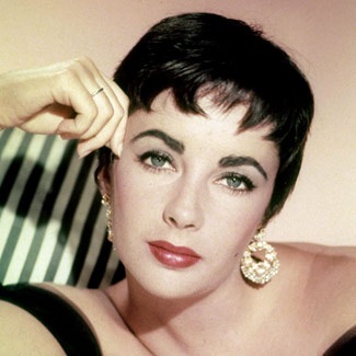 Ngắm nhìn những bức hình đẹp của minh tinh Elizabeth Taylor - 3 Ngắm nhìn những bức hình đẹp của minh tinh Elizabeth Taylor - 3