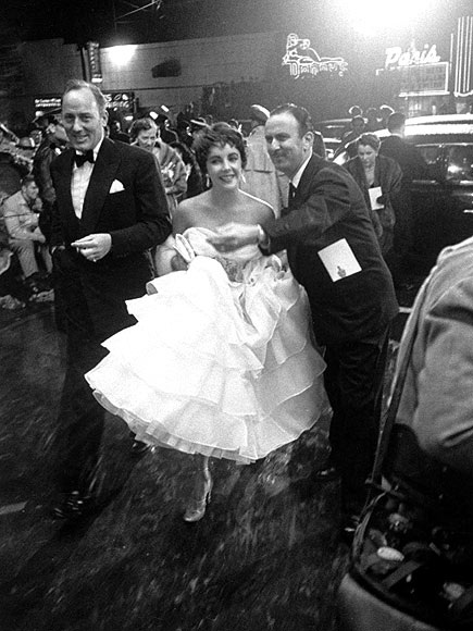 Thời trang và phong cách của Elizabeth Taylor - 3 Thời trang và phong cách của Elizabeth Taylor - 3