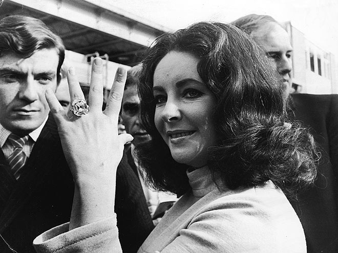 Thời trang và phong cách của Elizabeth Taylor - 8 Thời trang và phong cách của Elizabeth Taylor - 8