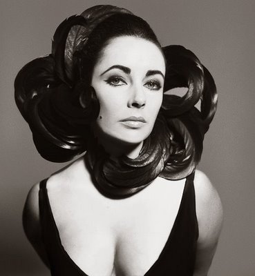 Ngắm nhìn những bức hình đẹp của minh tinh Elizabeth Taylor - 14 Ngắm nhìn những bức hình đẹp của minh tinh Elizabeth Taylor - 14