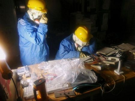 Những hình ảnh đầu tiên về đội cảm tử “Fukushima 50” - 1