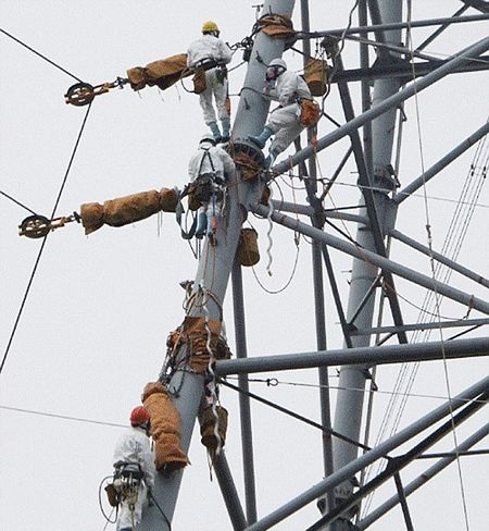 Những hình ảnh đầu tiên về đội cảm tử “Fukushima 50” - 8