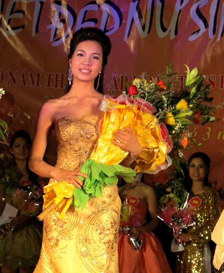 Nét đẹp nữ sinh trường CĐ Kinh tế kỹ thuật Nghệ An - 12 Nét đẹp nữ sinh trường CĐ Kinh tế kỹ thuật Nghệ An - 12