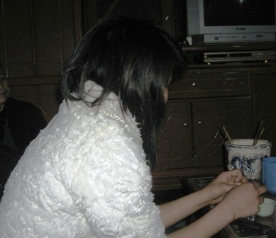 Khởi tố vụ án “cưỡng bức” 2 thiếu nữ - 1