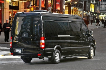 Một Mercedes Sprinter khác lạ - 9 Một Mercedes Sprinter khác lạ - 9