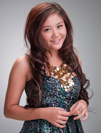 Ca sĩ Văn Mai Hương được mời làm đại sứ Giờ Trái đất Việt Nam 2011 - 1 Ca sĩ Văn Mai Hương được mời làm đại sứ Giờ Trái đất Việt Nam 2011 - 1