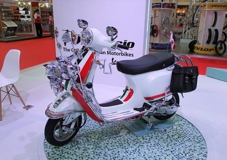 Ngắm “xế nổ” tại Bangkok Motor Show 2011 - 12