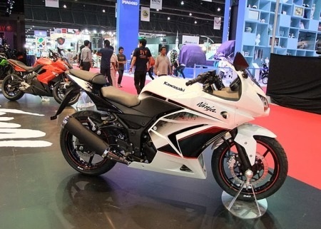 Ngắm “xế nổ” tại Bangkok Motor Show 2011 - 26