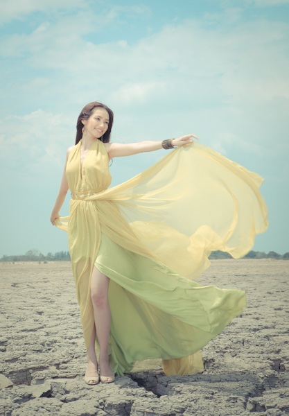 Hoa hậu Trúc Diễm tươi tắn giữa vùng đất khô cằn - 7 Hoa hậu Trúc Diễm tươi tắn giữa vùng đất khô cằn - 7