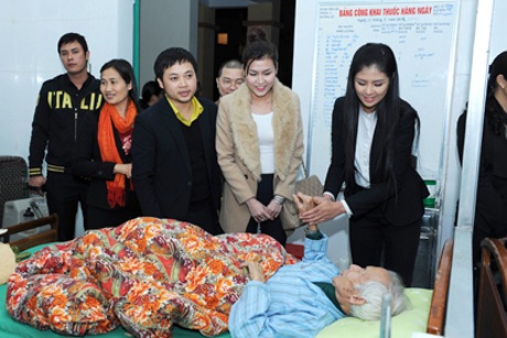 Diễn viên Hải Anh “nói hớ” trong buổi từ thiện - 14 Diễn viên Hải Anh “nói hớ” trong buổi từ thiện - 14