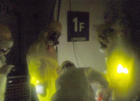 Bên trong nhà máy điện hạt nhân Fukushima I - 2 Bên trong nhà máy điện hạt nhân Fukushima I - 2