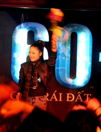 Huế: Văn Mai Hương “cháy” hết mình trong đêm giờ Trái Đất  - 4