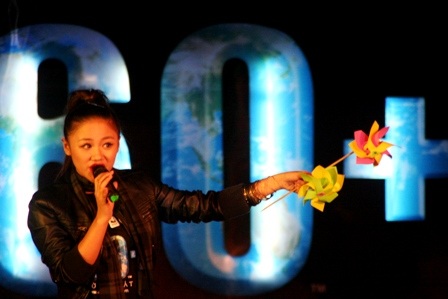 Huế: Văn Mai Hương “cháy” hết mình trong đêm giờ Trái Đất  - 3