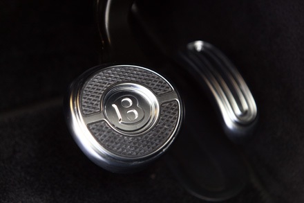 Bentley Mulsanne - Lựa chọn của nhà giàu - 17