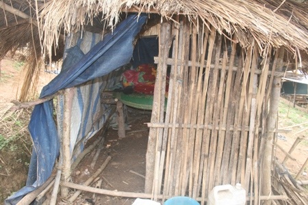 Đắng lòng trường học vùng cao  - 9