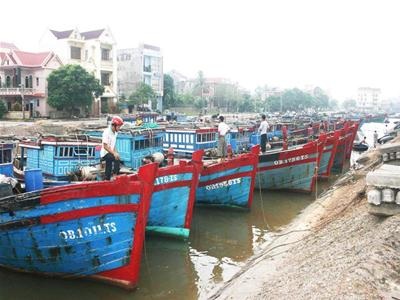 Thời tiết nguy hiểm trên biển, miền Bắc vẫn rét - 1