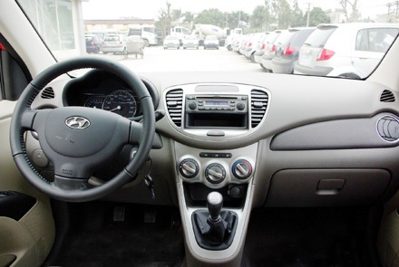 Hyundai Thành Công phân phối i10 phiên bản 2011 - 10