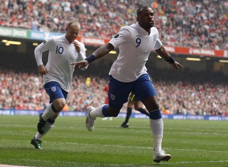 Nhiều đài truyền hình “hợp sức” mua bản quyền VCK Euro 2012 - 1 Nhiều đài truyền hình “hợp sức” mua bản quyền VCK Euro 2012 - 1