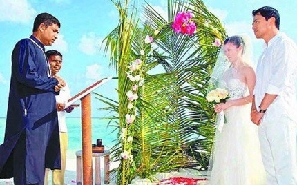 Xem lại đám cưới lãng mạn của người đẹp Lâm Hy Lôi  - 6