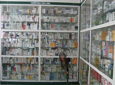 Giá thuốc tây: Mạnh ai nấy tăng - 1 Giá thuốc tây: Mạnh ai nấy tăng - 1