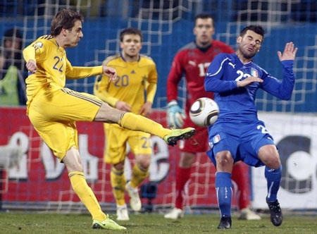 Sử dụng đội dự bị, Italia vẫn đánh bại Ukraine  - 1