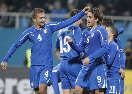 Sử dụng đội dự bị, Italia vẫn đánh bại Ukraine  - 3