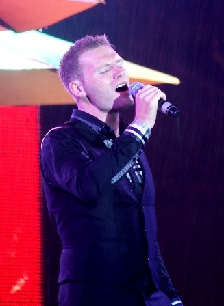 Huế: Hàng nghìn người đội mưa xem nhạc Trịnh - 11