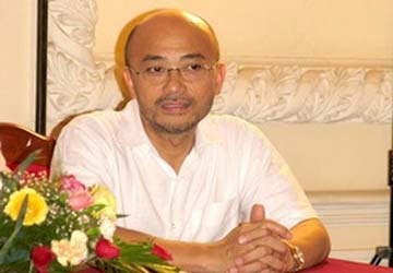 Hà Dũng tiết lộ những khoản nợ sau vụ ngừng bay - 1 Hà Dũng tiết lộ những khoản nợ sau vụ ngừng bay - 1