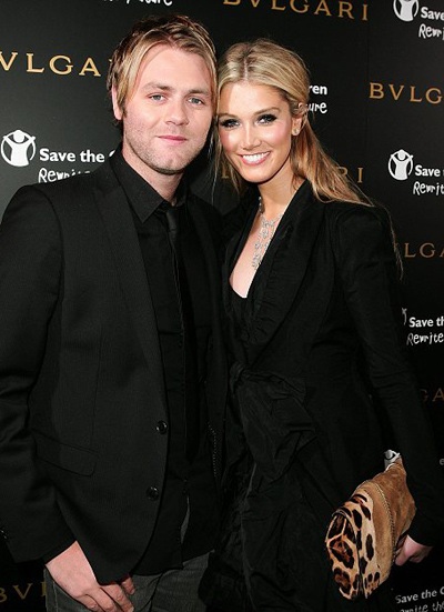 Cựu thành viên Westlife chia tay bạn gái - 1 Cựu thành viên Westlife chia tay bạn gái - 1