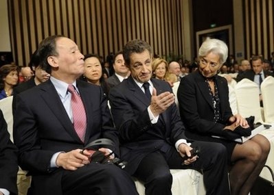 Chùm tin vắn qua ảnh  - 2