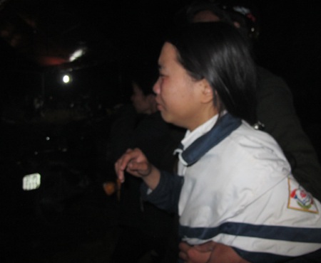 Trắng đêm tìm kiếm thi thể nạn nhân ở mỏ Lèn Cờ - 3