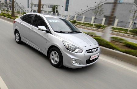 Accent 2012 - Thêm lựa chọn sedan cỡ nhỏ - 6