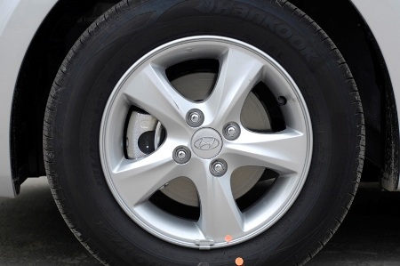 Accent 2012 - Thêm lựa chọn sedan cỡ nhỏ - 5