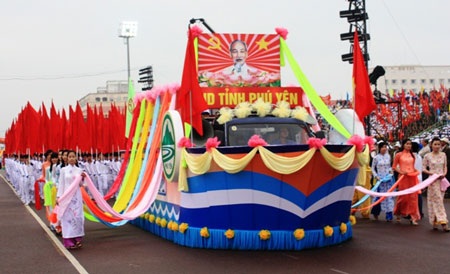 Phú Yên tưng bừng kỷ niệm 400 năm hình thành và phát triển - 2