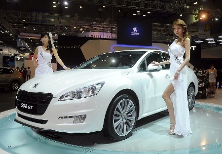 Triển lãm ô tô Seoul 2011 rộn rã khai cuộc - 15