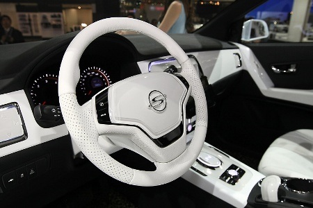 Triển lãm ô tô Seoul 2011 rộn rã khai cuộc - 7