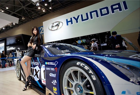 Rạng ngời kiều nữ Seoul Motor Show (1) - 9