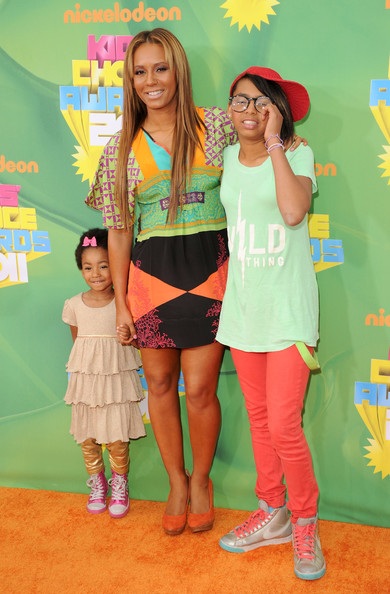 Nhộn nhip “sao” tại lễ trao giải Nickelodeon - 6 Nhộn nhip “sao” tại lễ trao giải Nickelodeon - 6